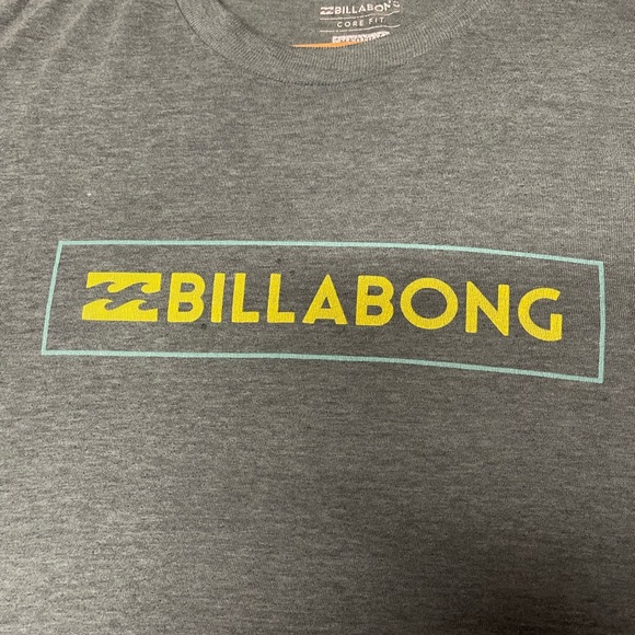 Billabong TShirt - Picture 5 of 7